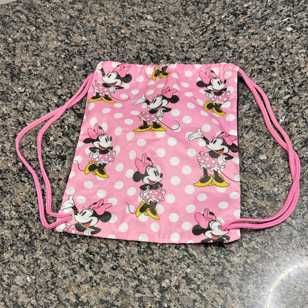 Disney Minnie Mouse Pink Polka Dot sling Bag NWOT